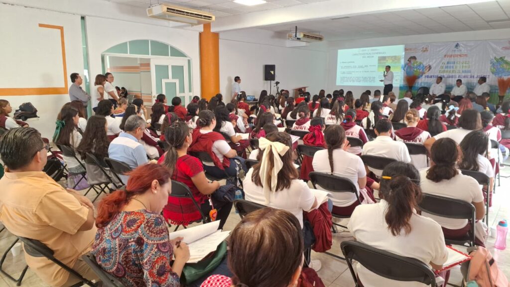 Fortalece Evelyn Salgado acciones de educación ambiental en Guerrero