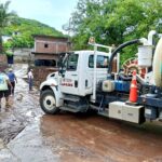 Instruye Evelyn Salgado el desazolve emergente de drenaje en Tlapehuala