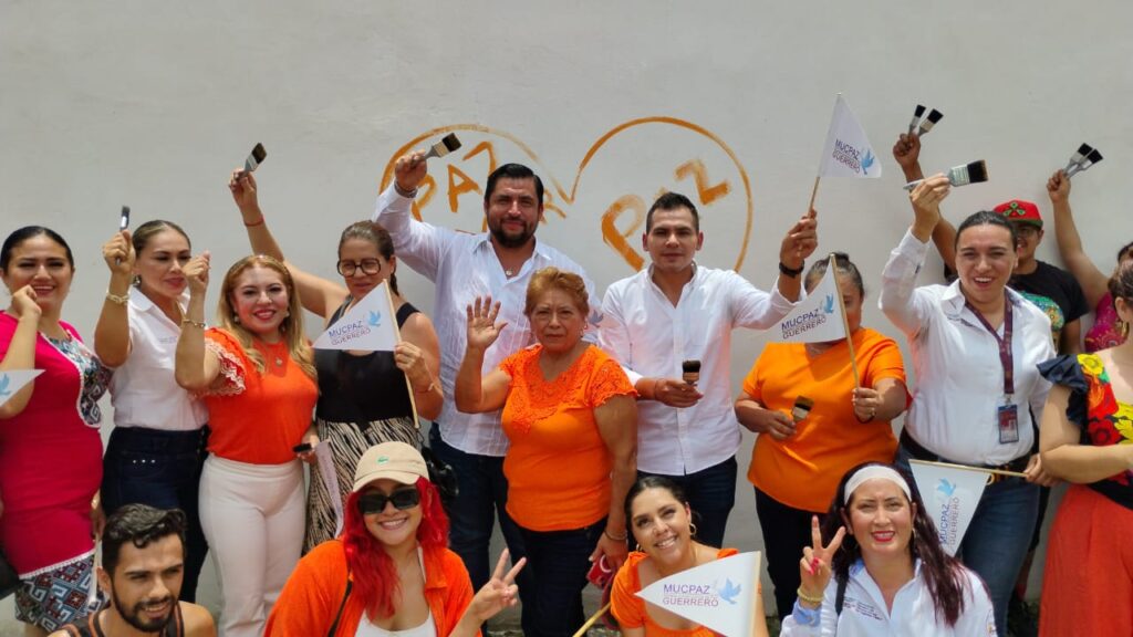 Lleva Evelyn Salgado, programa integral “Cambia tu Entorno” en Tecpan de Galeana.