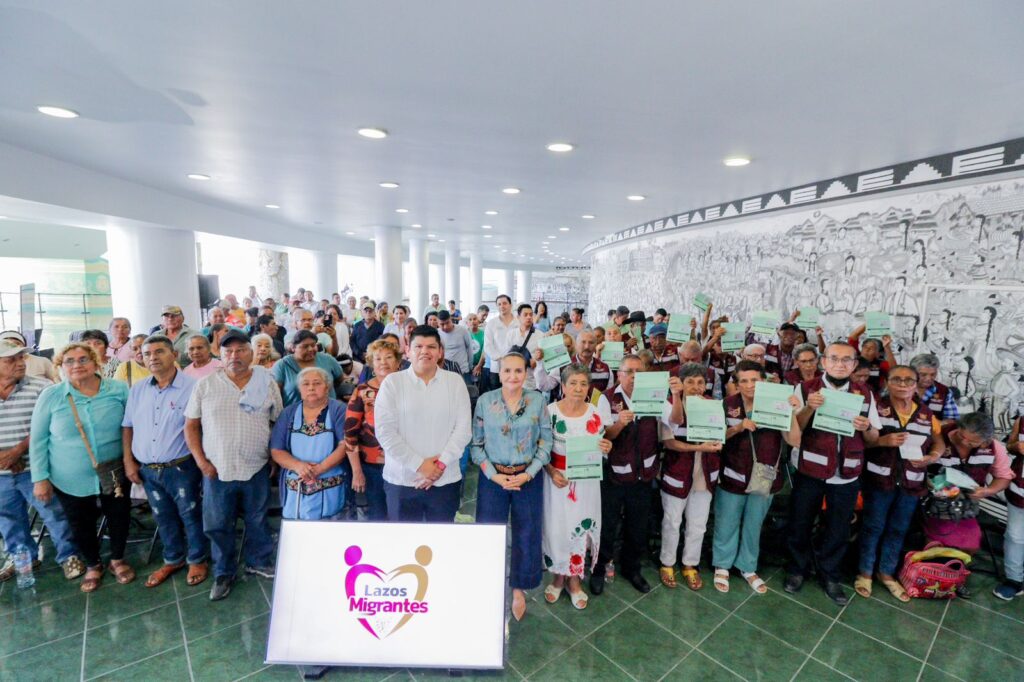 Logran 39 adultos mayores visas del programa “Lazos Migrantes” que promueve la gobernadora Evelyn Salgado