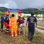 SGIRPCGRO RESCATA POR AIRE A CINCO PERSONAS ATRAPADAS POR EL RÍO HUACAPA