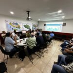 Secretarías de Agricultura y Protección Civil unen esfuerzos para evaluar daños en La Sierra tras el huracán John