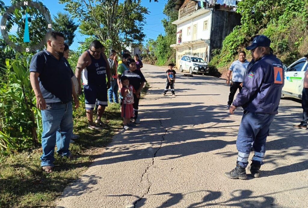 La SGIRPCGRO verifica afectaciones por John en Malinaltepec, en la región de la Montaña