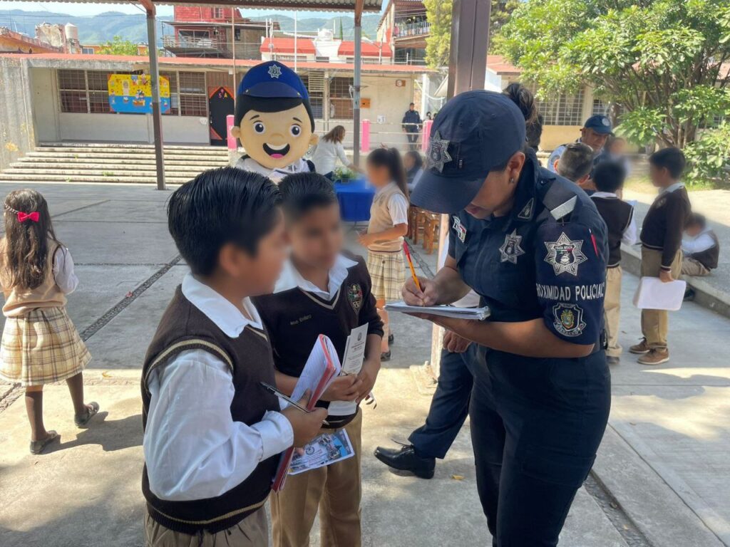 REFUERZA LA SSP GUERRERO SU ESTRATEGIA DE PAZ Y PREVENCIÓN EN ESCUELAS DE CHILPANCINGO