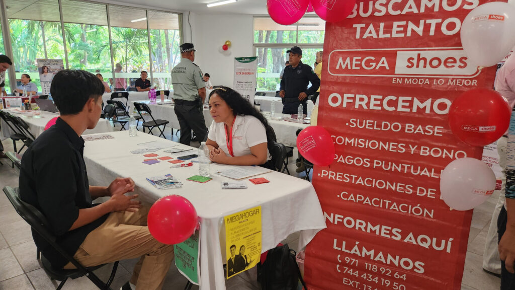 Promueve el gobierno de Guerrero las Ferias del Empleo en Chilpancingo e Iguala