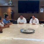 El subsecretario de Desarrollo Político y Social de la Secretaría General de Gobierno y el delegado Federal de Bienestar se reunieron en la sala de juntas de la Promotora Turística