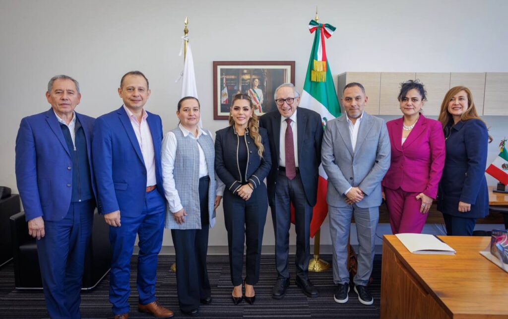 Gestiona Evelyn Salgado para mejorar y el fortalecer los servicios de salud en Guerrero