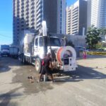 Gobierno estatal realiza acciones de desazolve de drenaje en Acapulco