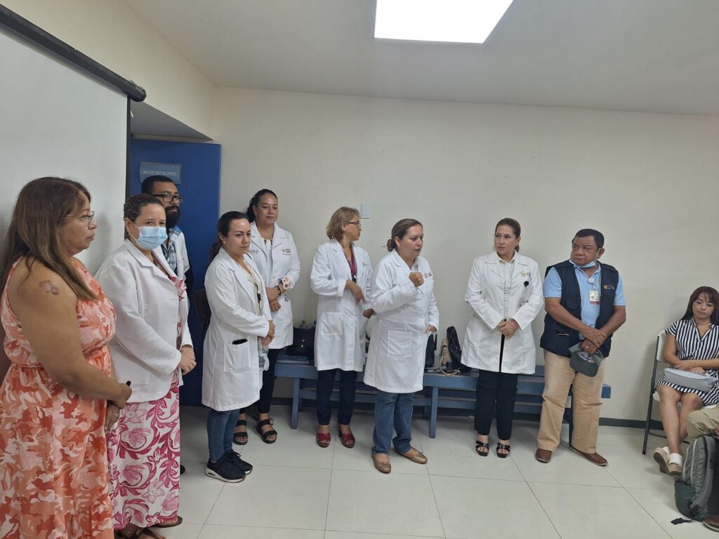 Se analiza la reapertura del Servicio de Hemodiálisis en el Hospital de Zihuatanejo, informa la SSG