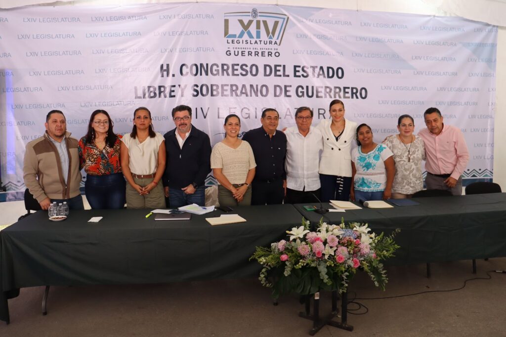 Comparece titular de la Semaren ante comisiones del Congreso del Estado con motivo de la glosa del Tercer Informe de Gobierno