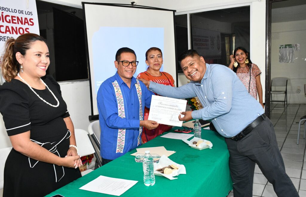 La SEDEPIA concluyó el taller de lengua Tu’un Savi para sensibilizar al personal sobre la diversidad lingüística
