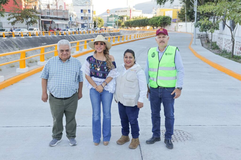 Evelyn Salgado supervisa rehabilitación del Río Huacapa y abre la avenida a la circulación en Chilpancingo