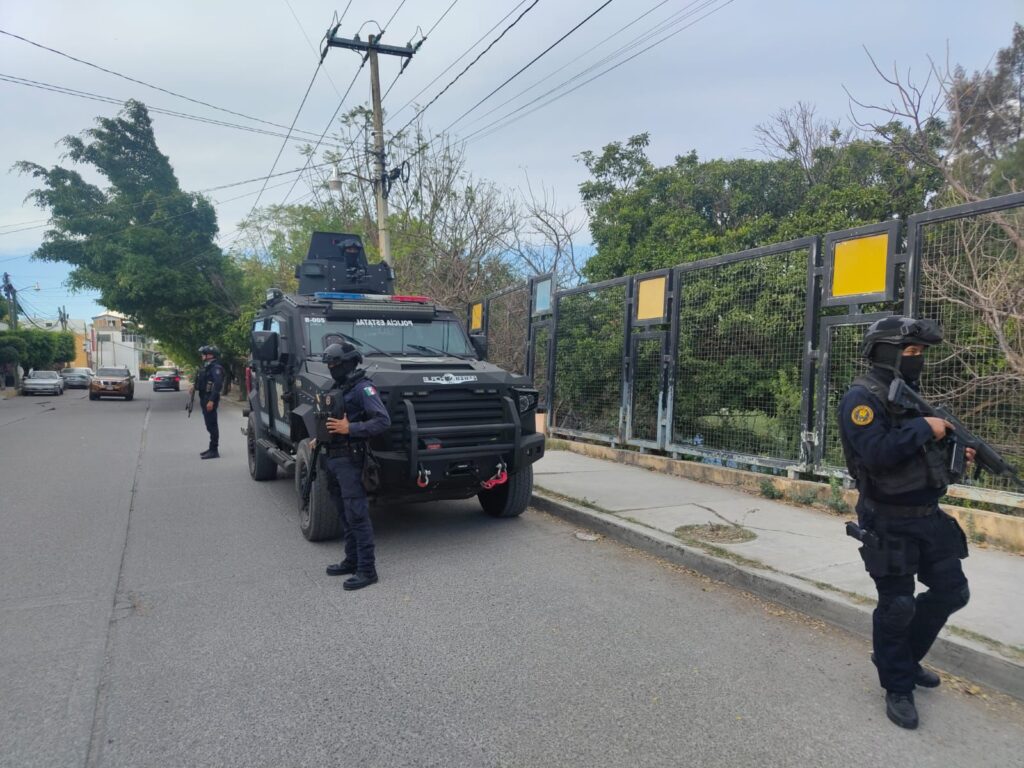 Elementos de la Policía Estatal mantienen un despliegue operativo