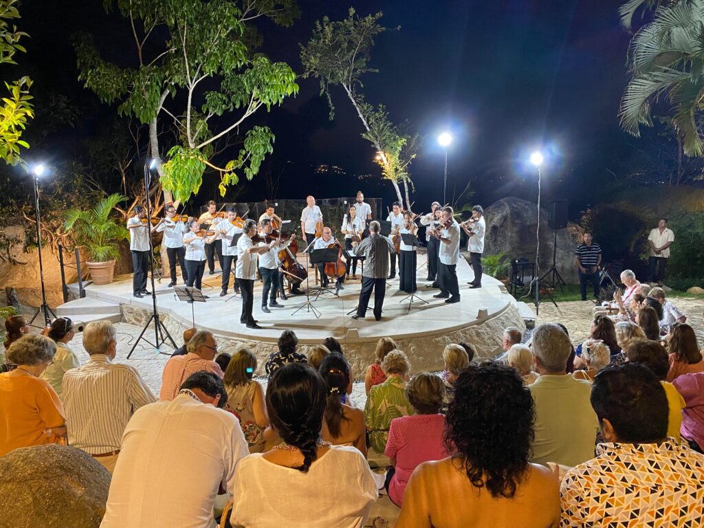 Emblemático concierto de la Orquesta Filarmónica en el Jardín Botánico de Acapulco