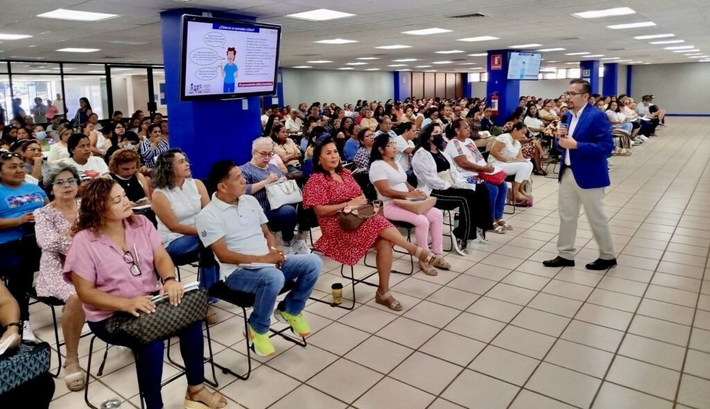 Guerrero capacita a docentes para fortalecer la Nueva Escuela Mexicana