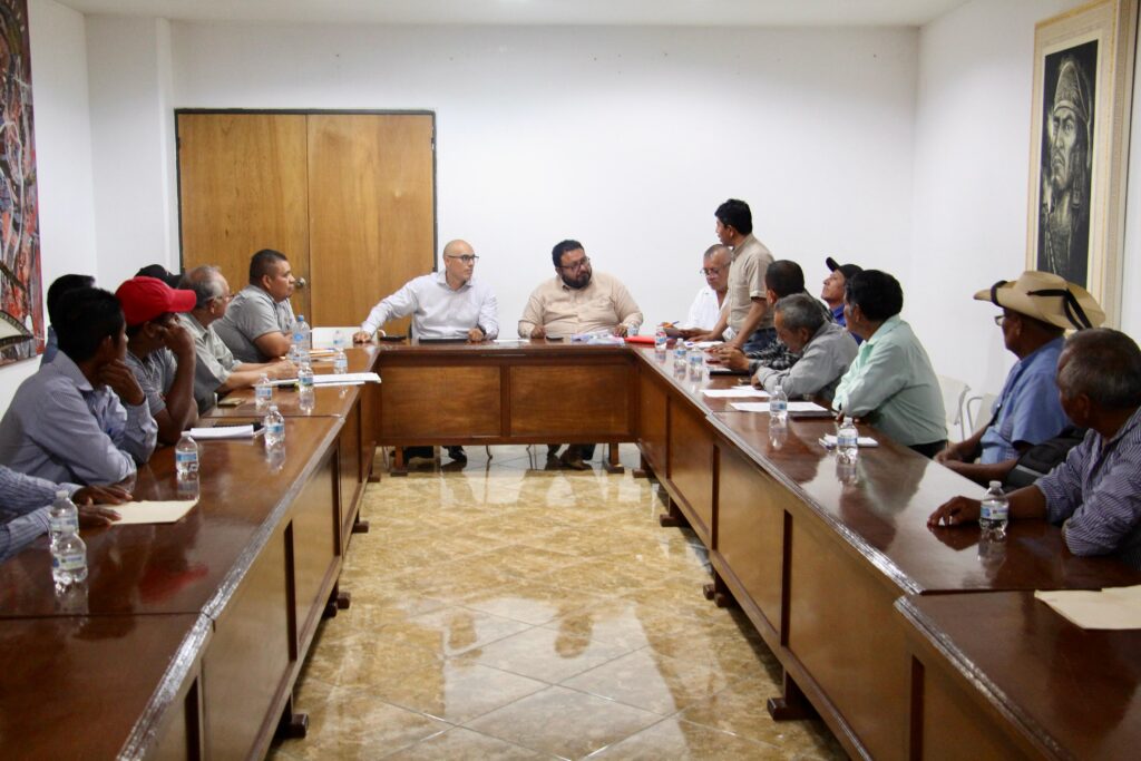 Gobierno del Estado atiende demandas de la CRAC-PC y acuerda trabajo institucional en bien de los pueblos originarios