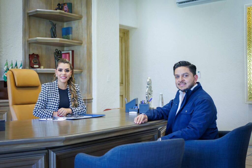 La gobernadora Evelyn Salgado Pineda se reunió con Héctor Ocampo