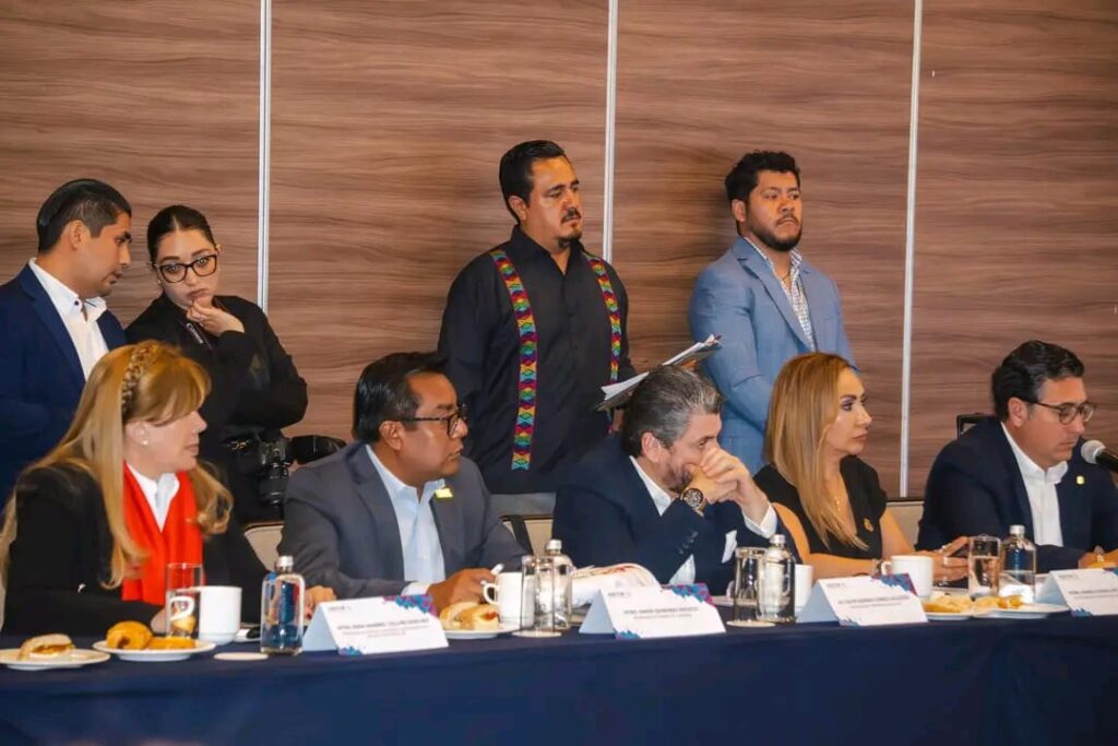Simón Quiñones Orozco, participó en la 60ª Asamblea Ordinaria de la Unión de Secretarios de Turismo de México