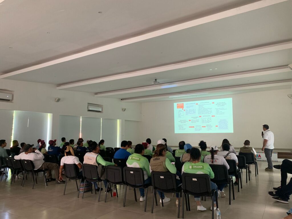 Capacita la Procuraduría del Medio Ambiente estatal a personal del ayuntamiento de Zihuatanejo