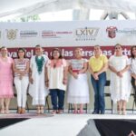 Gobierno del estado realiza el Festival del Día de las Personas Artesanas, en la Plaza Cívica de Chilpancingo