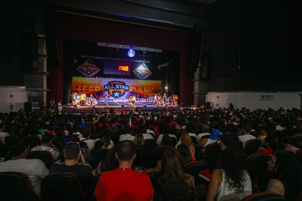 Gobierno de Guerrero impulsa la actividad turística con eventos deportivos, artísticos y culturales