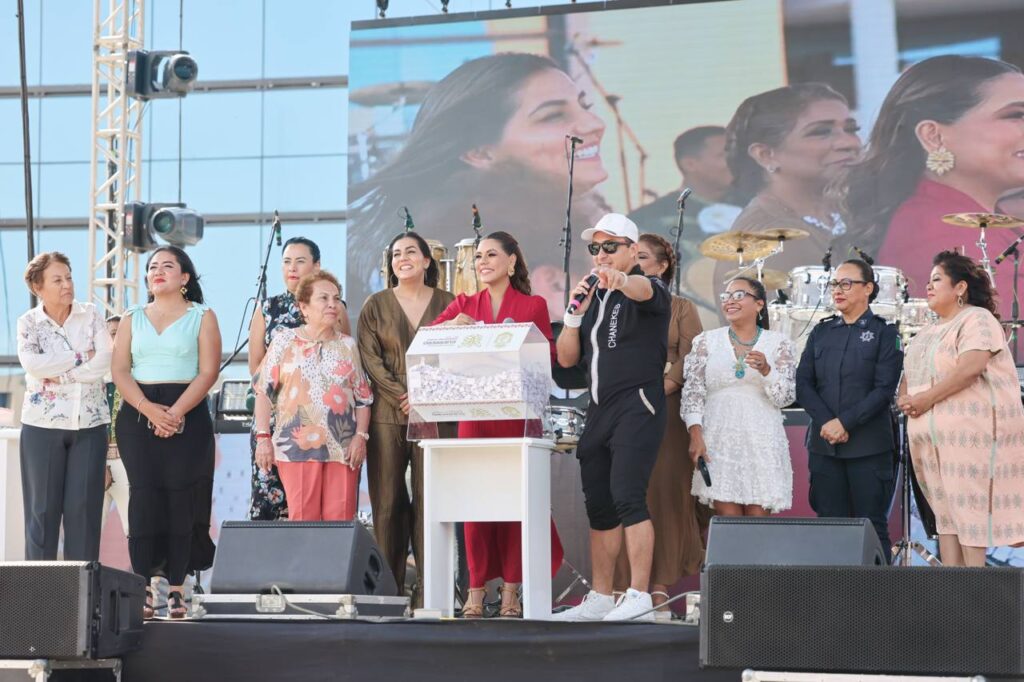 Con amor y reconocimiento, Evelyn Salgado celebra el Día de las Madres con trabajadoras del gobierno estatal