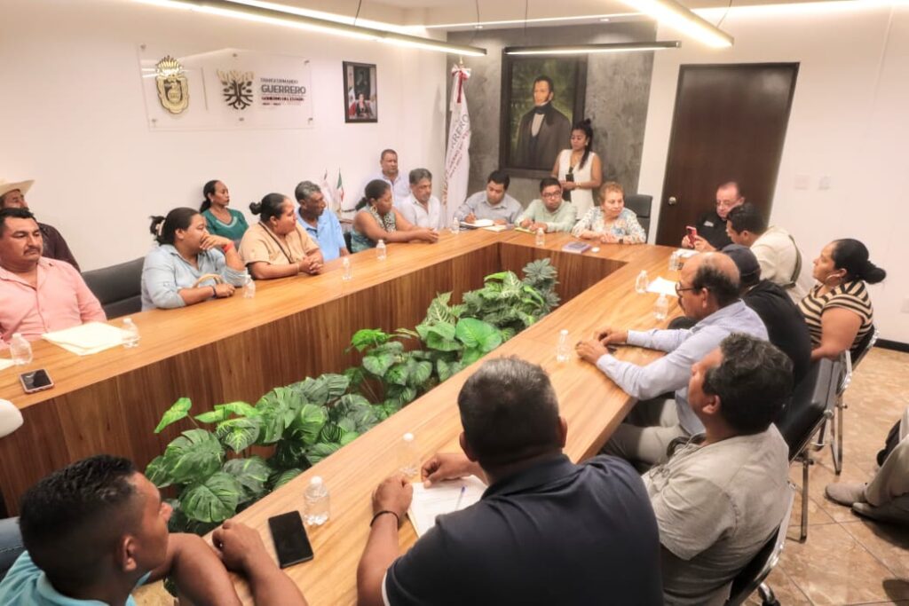 Atiende Secretaría General de Gobierno a comunidades de Las Vigas