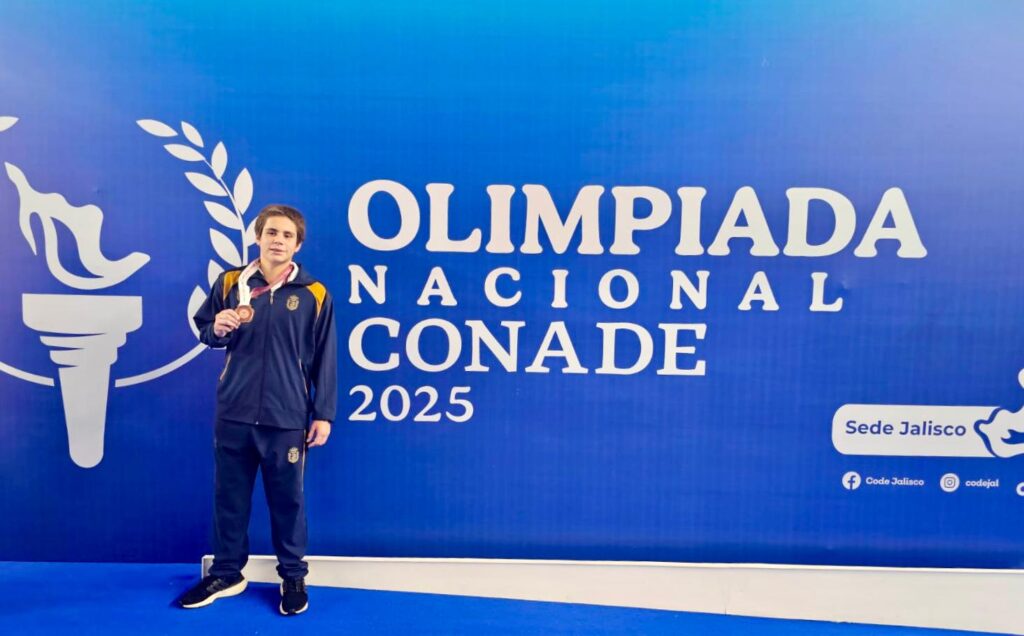 Guerrero obtiene medalla de bronce en natación en la Olimpiada Nacional CONADE 2025.