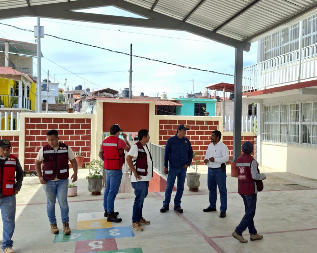 La Secretaría de Planeación y Desarrollo Regional, llevó a cabo un recorrido por planteles escolares en el municipio de Copala Guerrero