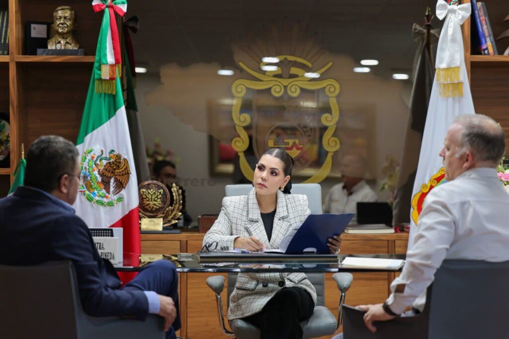 Evelyn Salgado y titular de Conagua fortalecen proyectos hidráulicos en Guerrero
