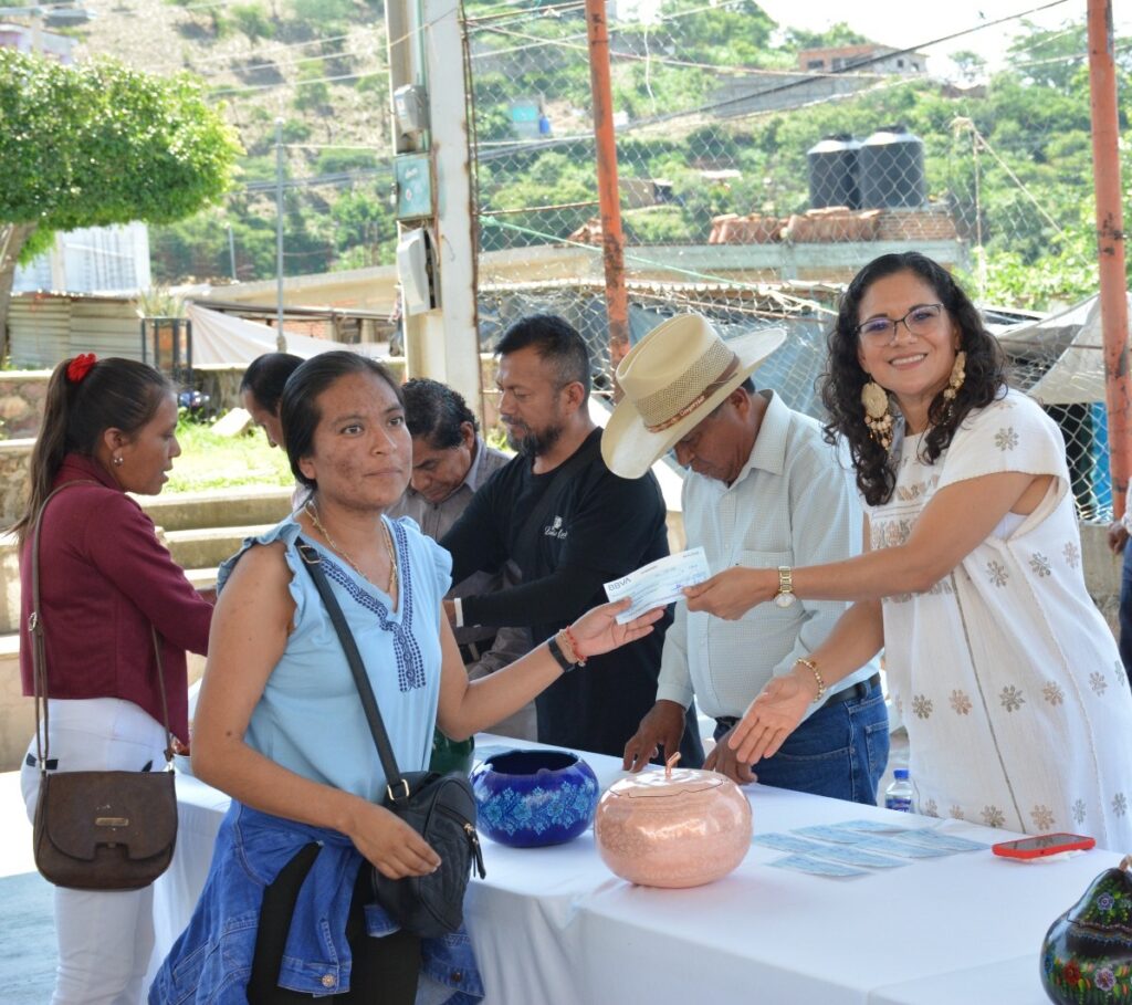 Premian a artesanos del Concurso Artesanal 2025, Arte y Tradición Cuauhtémoc