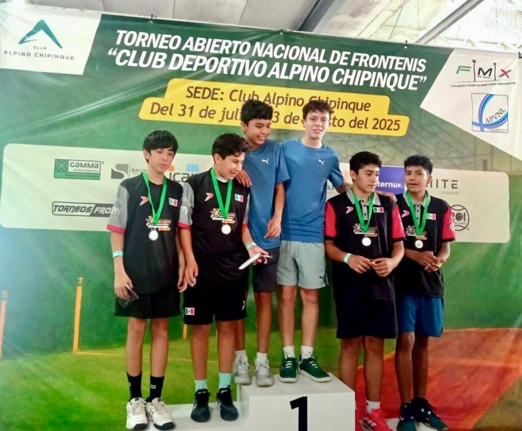 Atleta guerrerense cierra con éxito su participación en el “Torneo Nacional de Frontenis”