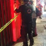 La SGIRPCGRO colocó un acordonamiento en una banqueta por afectación por lluvia local a fin de evitar incidentes