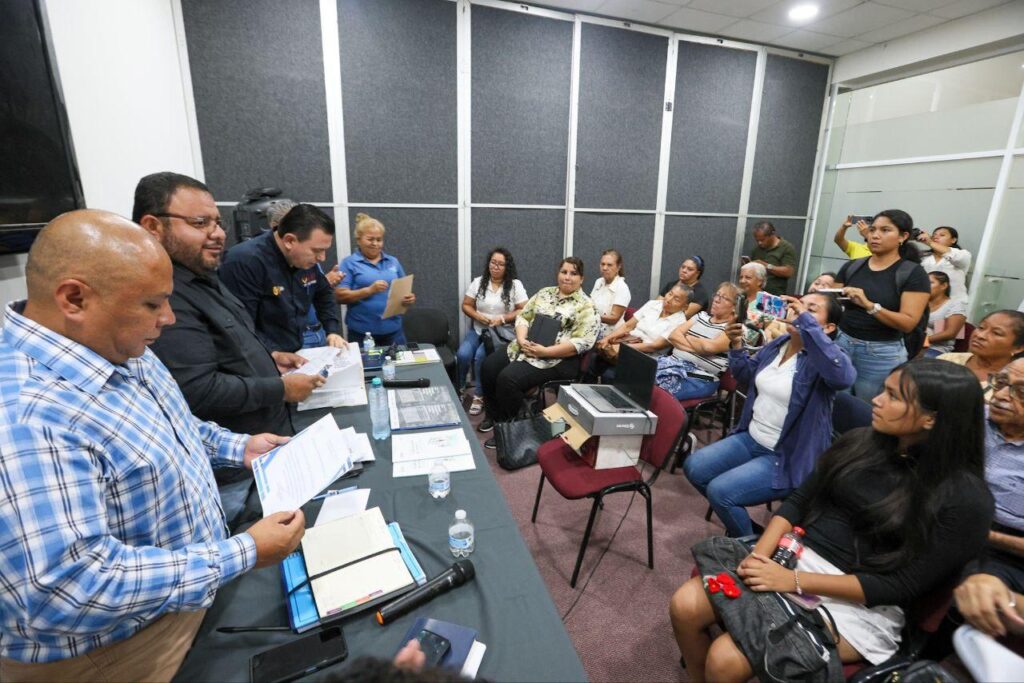 Gobierno de Guerrero participa en el conversatorio sobre protocolo búsqueda de personas, organizado por el colectivo Familias de Acapulco en Busca de sus Desaparecidos A.C.