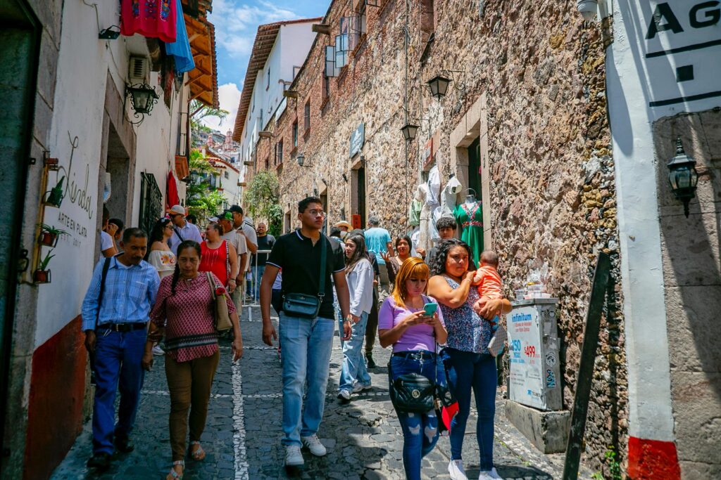 Guerrero cierra exitoso Verano 2025: el Hogar del Sol supera 83 % de ocupación hotelera